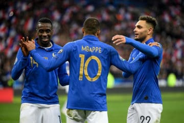 PSG : Pochettino va faire une Aurier avec Kurzawa PSG : Pochettino va faire une Aurier avec Kurzawa