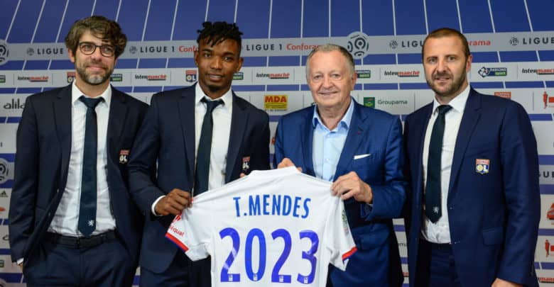 OL : Nabil Djellit tire un coup de chapeau aux « génies » du mercato 1 Icon BAP 030719 94 10